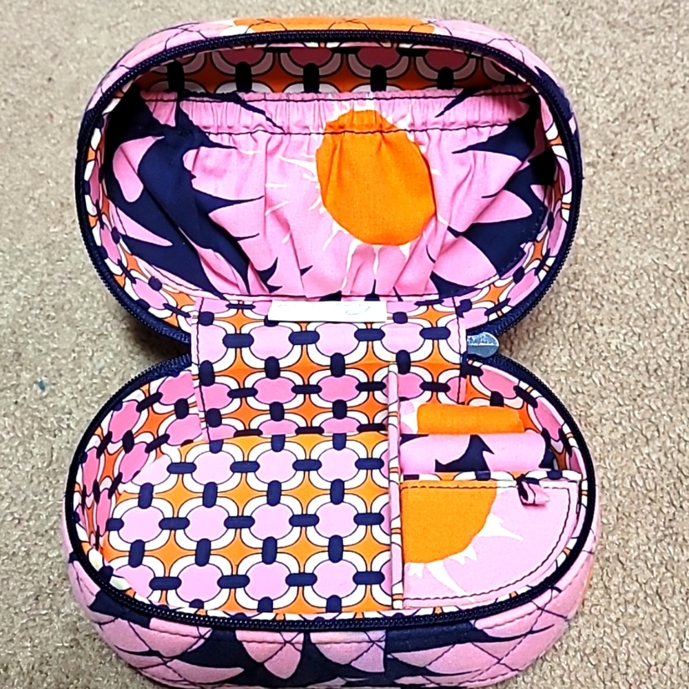 Vera bradley 3 piece travel accessories